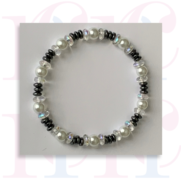 White Pearl Crystal Bracelet